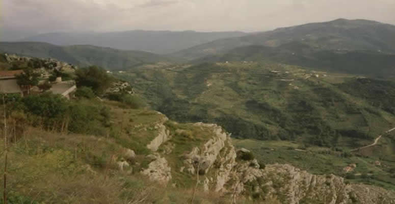 Blick über die Berglandschaft Cilento